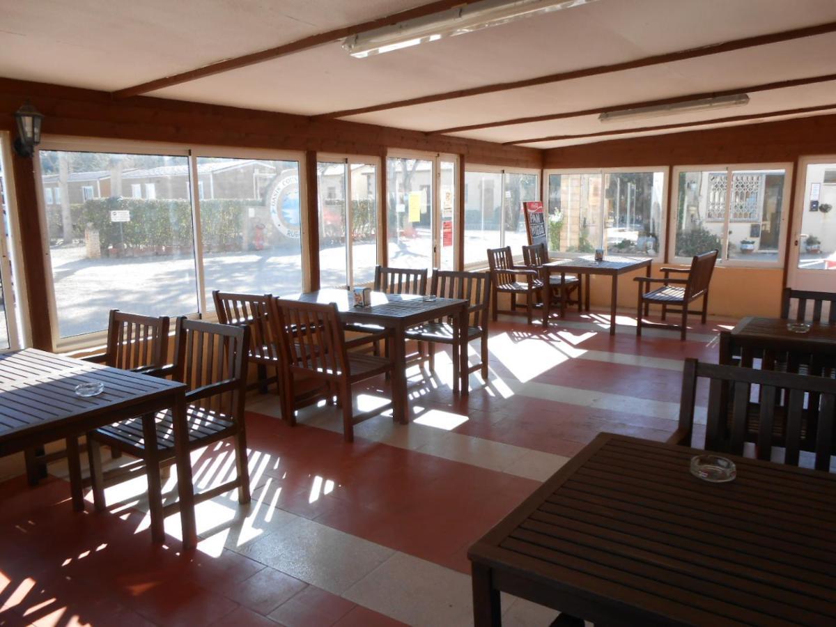 Hotel Oasis Country Park Rugat Exterior foto