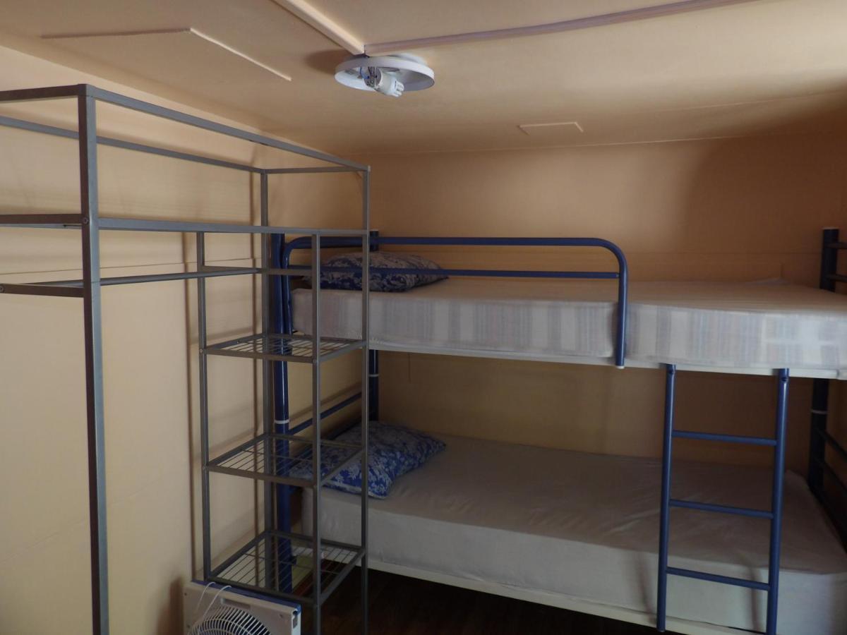 Hotel Oasis Country Park Rugat Exterior foto