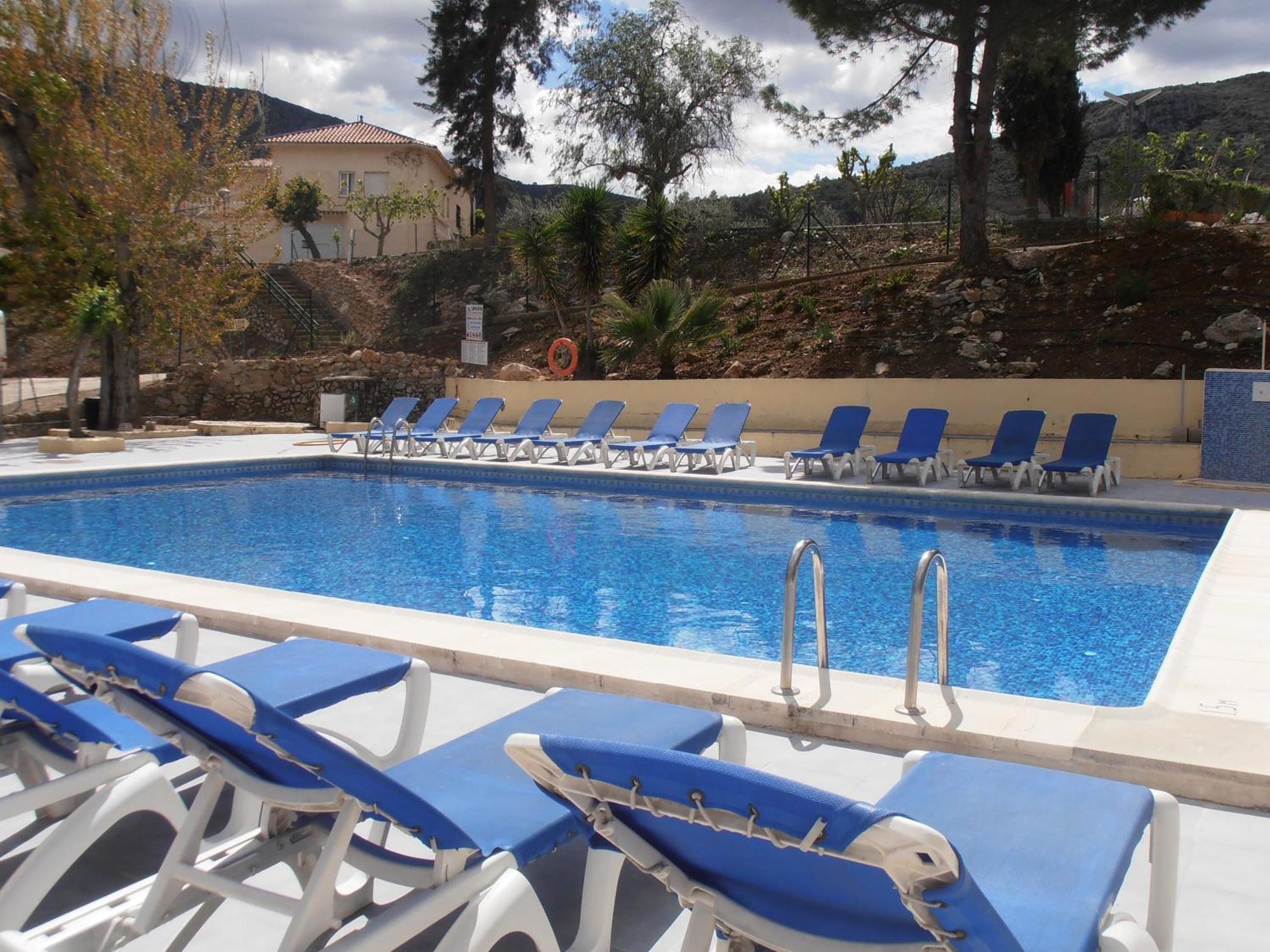 Hotel Oasis Country Park Rugat Exterior foto