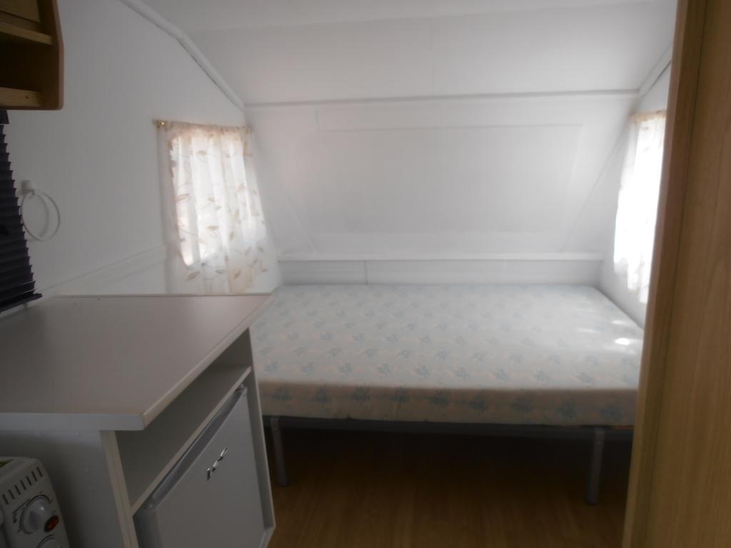 Hotel Oasis Country Park Rugat Zimmer foto